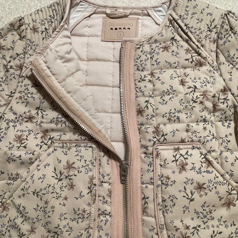 Blank NYC Quilted Floral Jacket Size Small